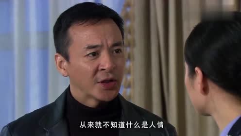 警中警:罪犯潜入劫持了女督察与高云飞对峙,却有人杀了罪犯