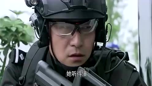 女董事长的贴身保镖萧_普京贴身女保镖图片(3)