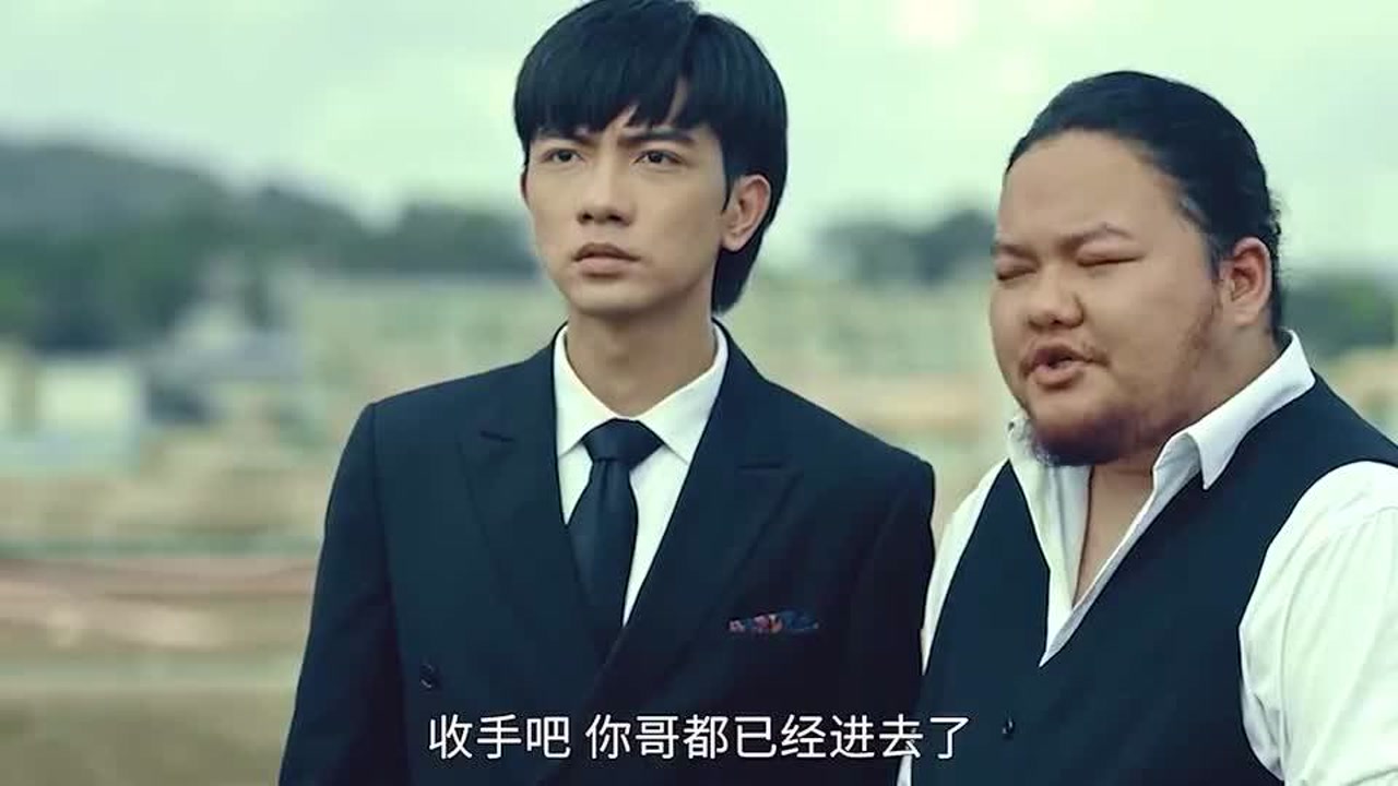 阿祖收手吧,你是斗不赢这俩二货的