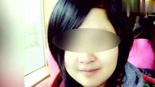 火车坐素材老躲进厕所原来是偷干这丢人事男子美女照片靓丽图片