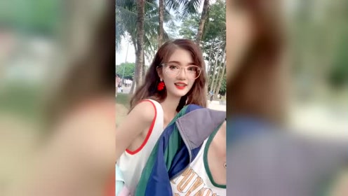 帅哥撕裂美女内衣_帅哥美女