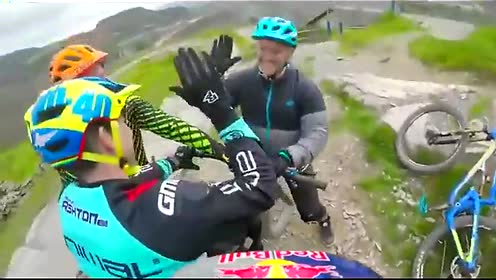martyn ashton back on track