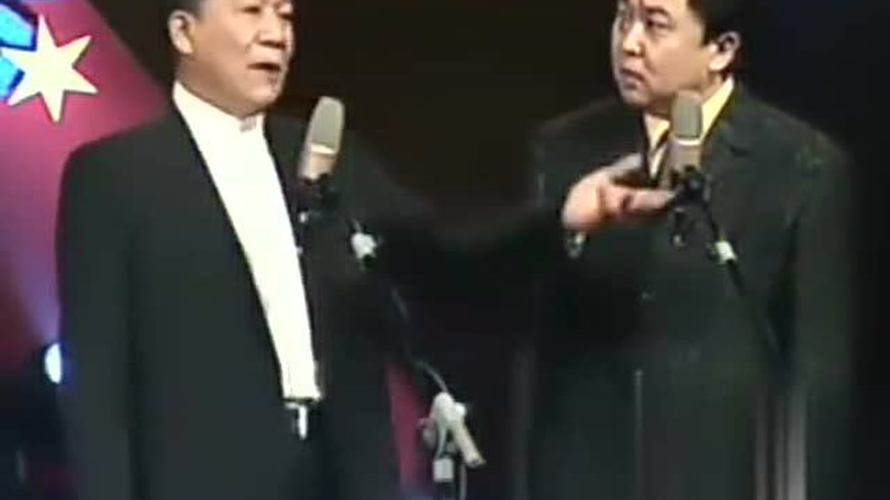 来欣赏一下侯耀文,于谦相声