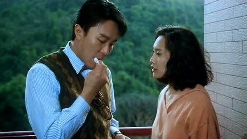 回味下周星驰与朱茵亲过嘴的电影,可惜一生无缘再来一次