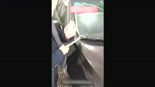 恶搞大白鹅视频，恶搞大白鹅视频大全
