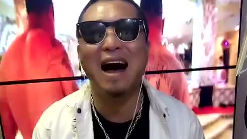 曹越董事长_歌手曹越老婆照片(2)