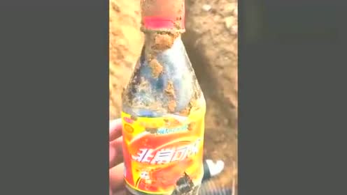 82年的可乐现在得多少钱一瓶