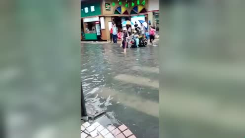 富贵恶搞视频，富贵恶搞视频大全