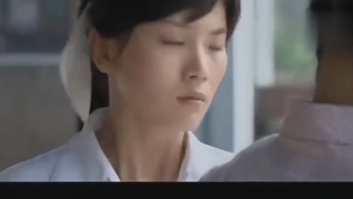 男人偷女人内衣_男人抱女人的图片
