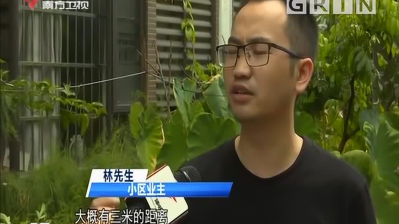 东莞茶山 新楼盘水泥雨蓬突然脱落 质量有问题?