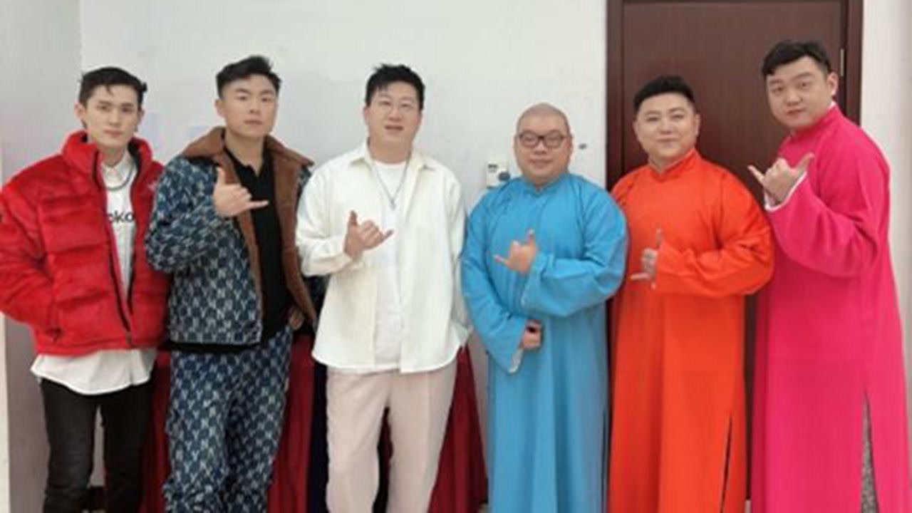 德云六队小封箱,众演员发文庆贺,众师兄不在李九重挑起了大梁