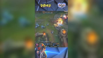 LOL小智：神级无敌上路1V3疯狂杀戮，丝血极限反杀剑姬