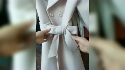 风衣蝴蝶结打法_简单的风衣蝴蝶结打法