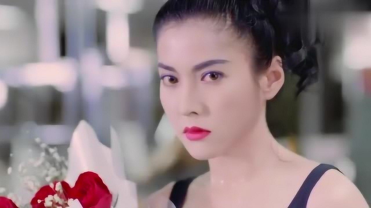 偷天换日:李婉华戏里颜值太高了,健生馆的男人对她一见钟情!