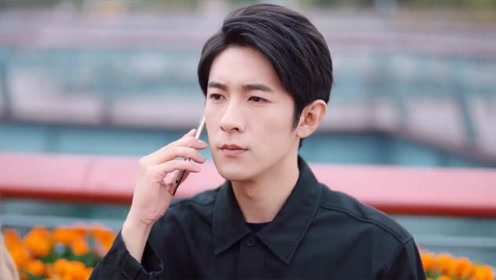 戚年想让他等自己回来,第一次见她的纪言信真的乖乖等了
