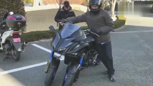 如履平地三轮摩托车yamaha niken lmw结构分析 腾讯视频
