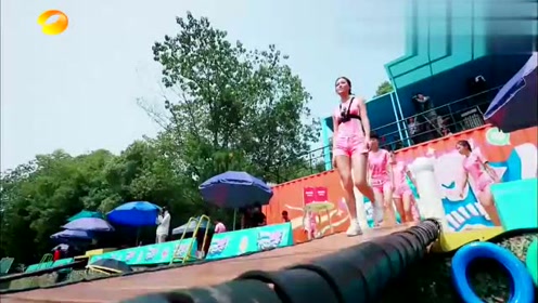 9位小姐姐vs绵羊队,恐龙队的秋平落水了,帽子都掉水里了!