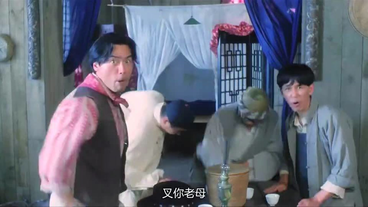 电影:陈友迟迟不说第一步计划,小伙拿刀威胁他,没想到第一步是吃饭