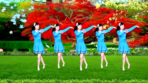 甜歌金曲广场舞《小妹甜甜甜》甜美醉人,轻快活泼,16步好学好看