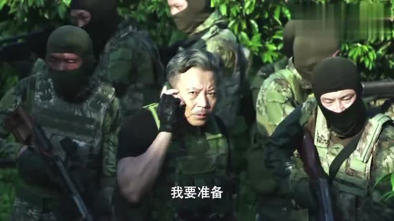 4k超清体验 01:57 利刃出击虎鲸真是老奸巨猾,为了救出女儿,让魔影