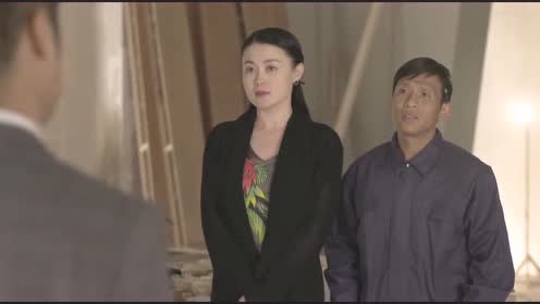 金鸿鸣婚纱照_婚纱照风格