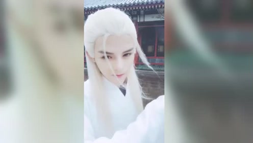 殷世航，殷世航的真实身高