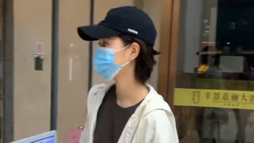 拍戏回酒店的杨紫,戴口罩的样子也挡不住她的美啊!