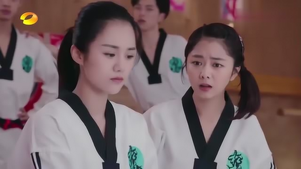旋风少女:加藤银百合对百草来言,确实是一个很强劲的对手!