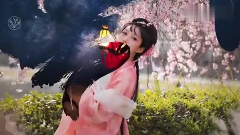 蒋雨晴穿汉服自拍