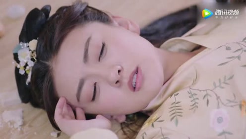 千羽千寻内衣_千羽千寻