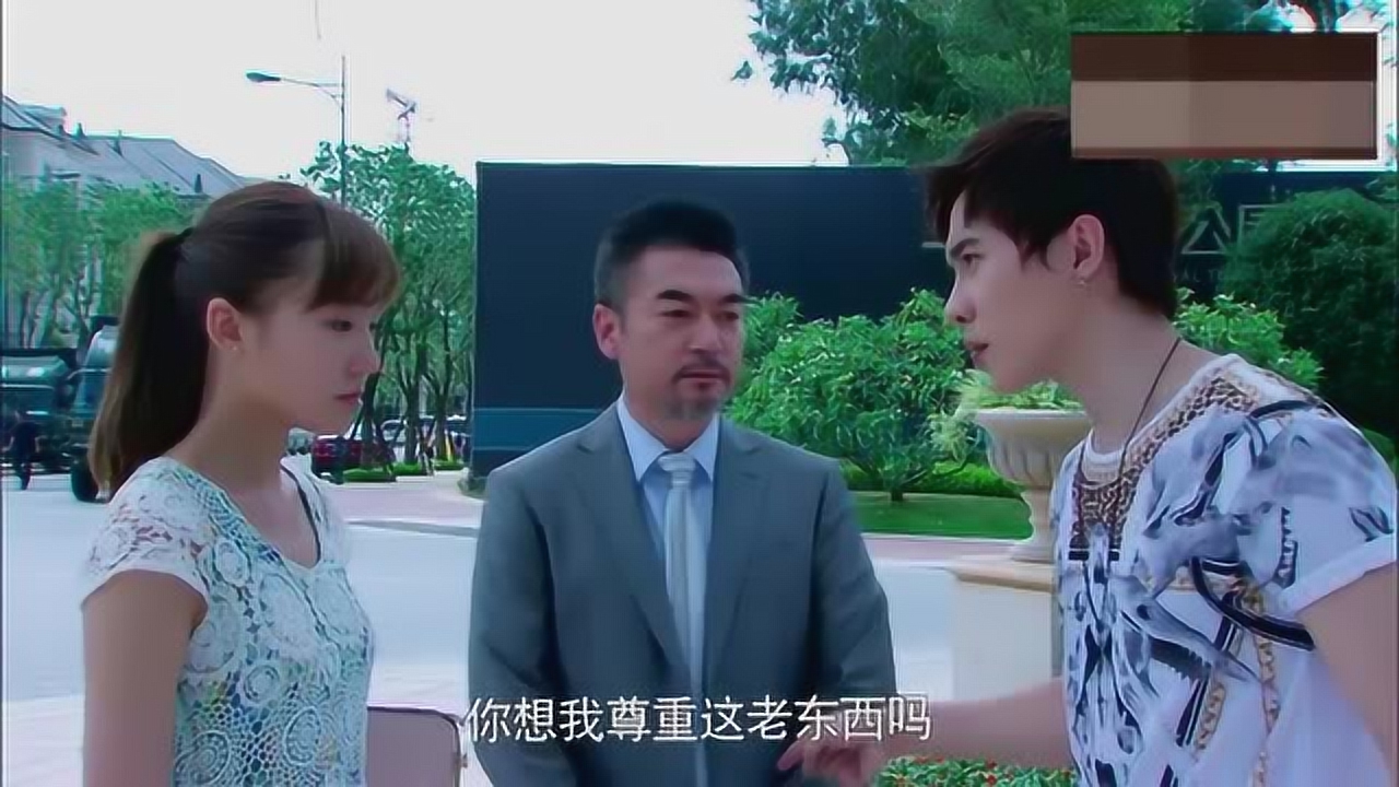 重逢前任，一部情感交织的短剧