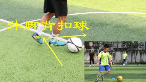 足球比赛靠脑子打的吗，足球比赛靠脑子打的吗知乎