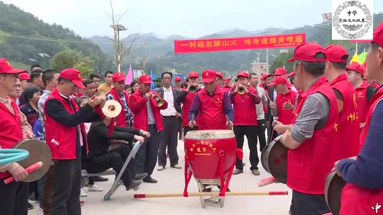 广东梅州客家八音锣鼓,很多人误以为是潮州锣鼓,你们能听出来吗