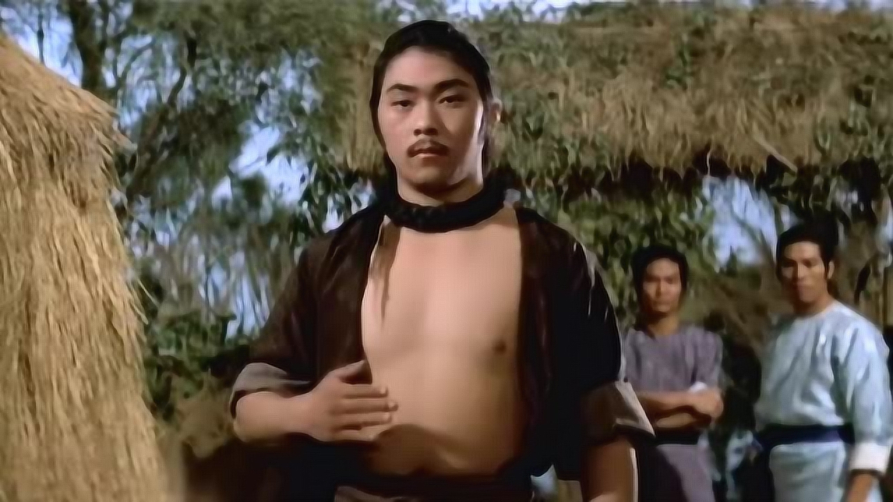 梁家仁早期武侠电影,练就铁布衫功夫纵横武林