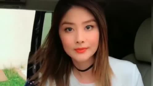 陈慧琳收工下班了, 表情太可爱了! 跟一般的人下班一样高兴!
