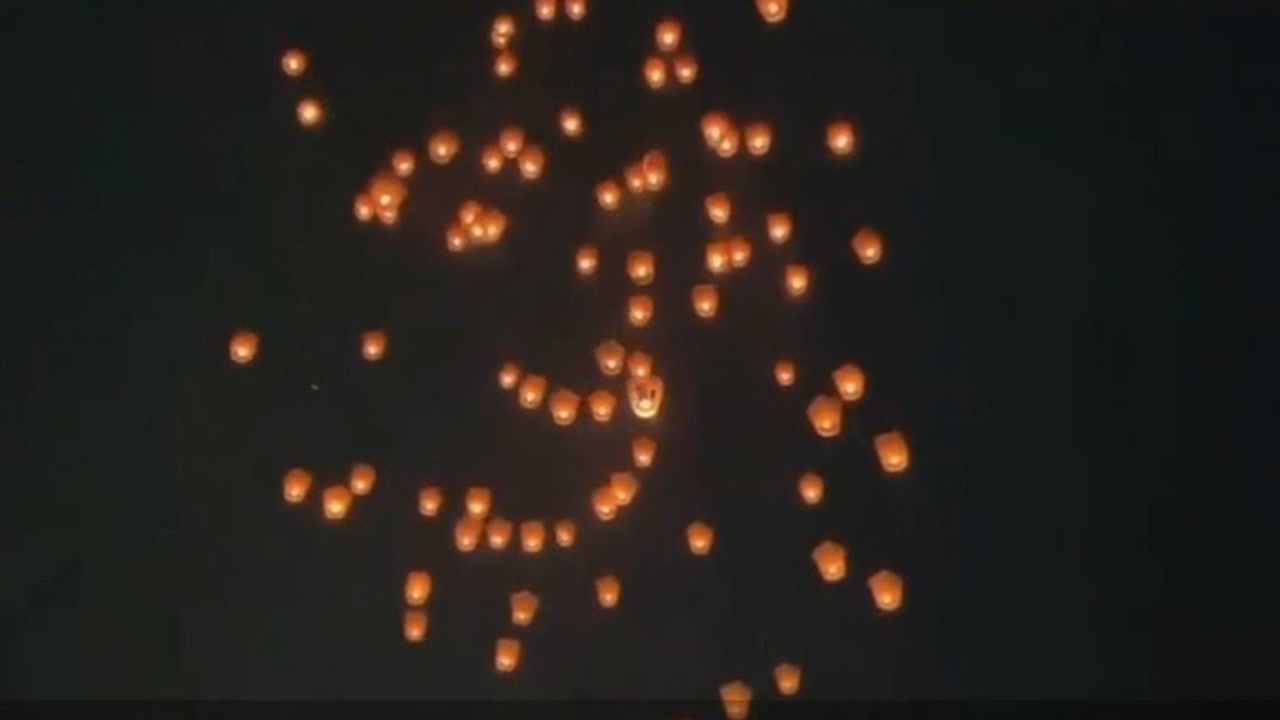 连线台湾女孩直击平溪天灯节:元宵佳节祈福,新年一起加油