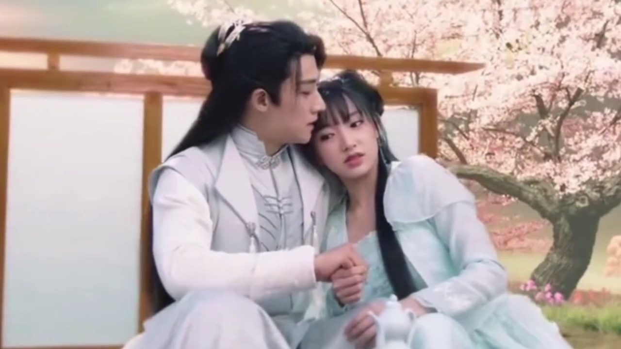 卿卿我心:程潇谷嘉诚,帅哥美女卿卿我我谁不喜欢看!