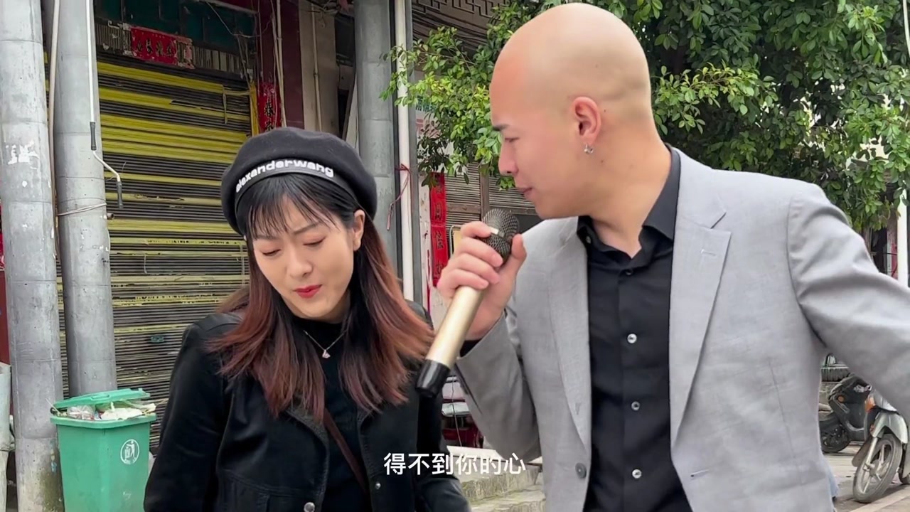 四川雨泽深情演绎歌曲所有失去都是为了遇见