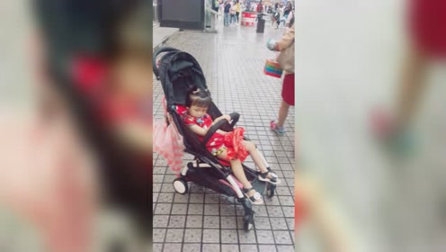 少女叫卖原味内衣视频_少女内衣