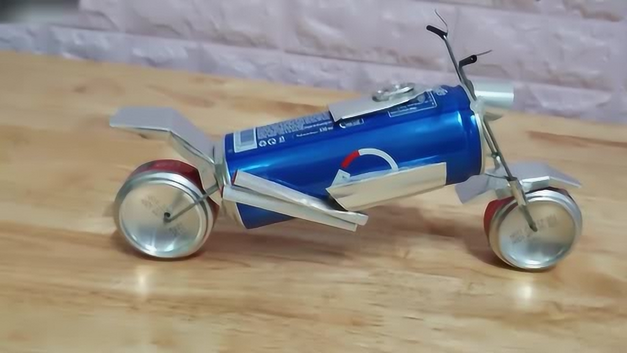 创意手工diy,可乐罐易拉罐diy手工制作哈雷摩托车模型
