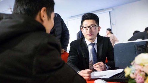 中介老总_房产中介图片
