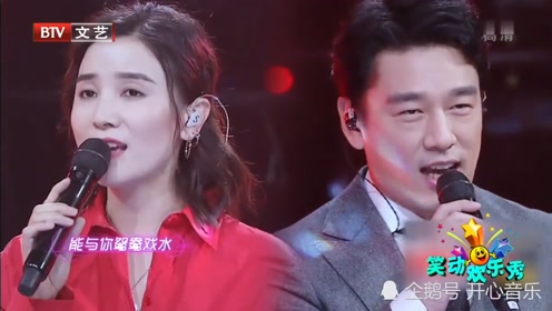 上传者:温习时光时 间:2018-06-30跨界歌王:王耀庆与宋佳合唱《花好