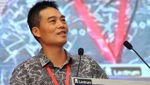 爱他服饰老总_苗族服饰(2)