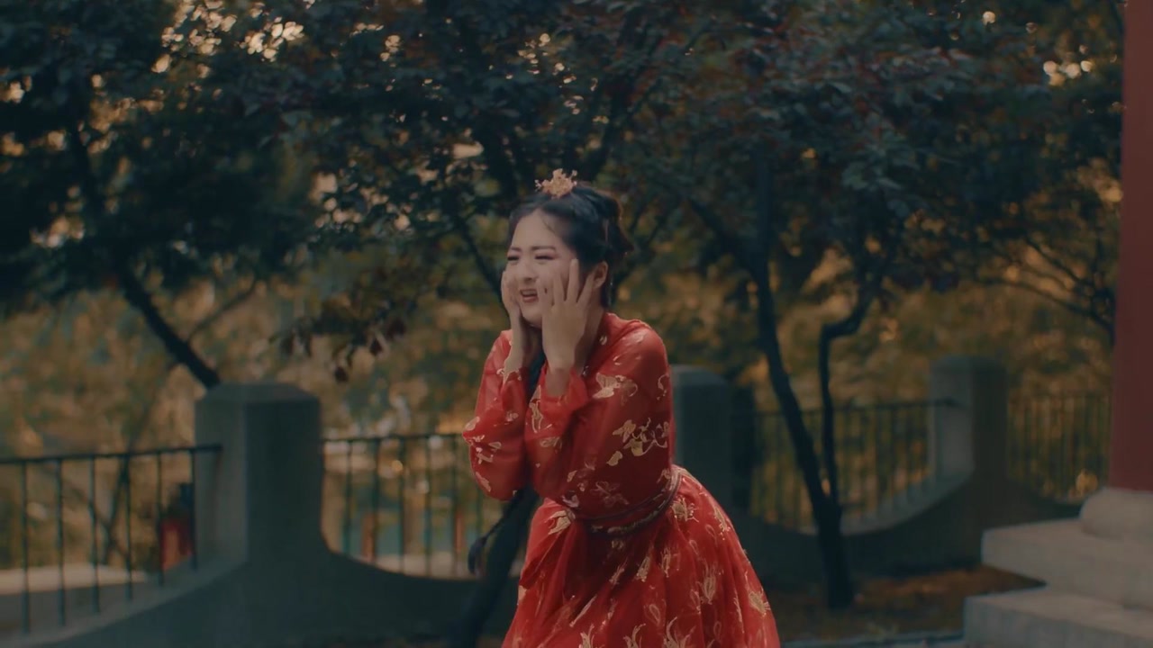 囍"墓地"实拍,冥府舞姬,超现实编舞