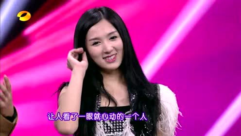 叶紫涵,你一个男的反串女人如此妩媚,让那些女嘉宾情何以堪啊