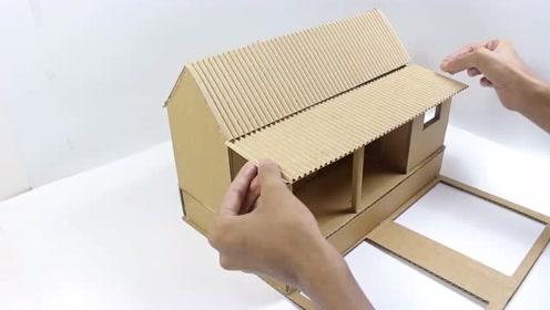 创意手工达人制作diy,用旧箱子做出小房子和院子