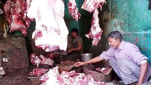 看完印度人售卖猪肉后,这辈子都不想吃了!