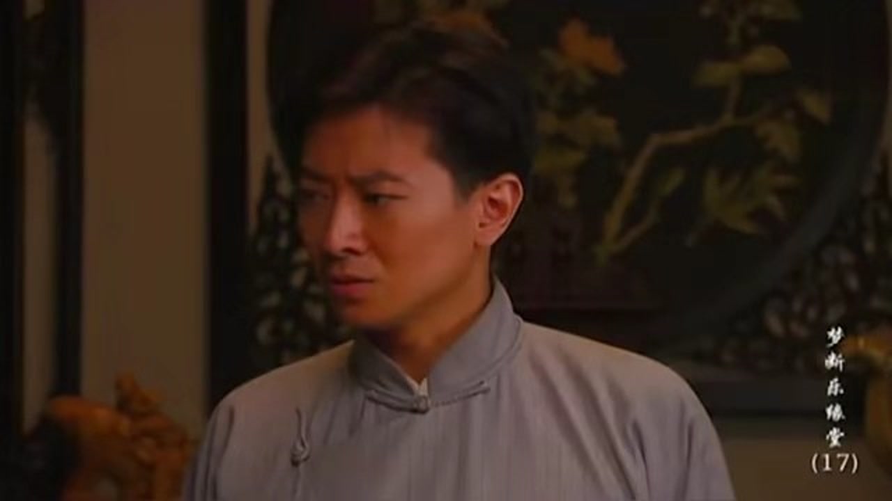 梦断乐缘堂-小弟以为大哥不在家,晚上拍大嫂门,看到开门人慌了