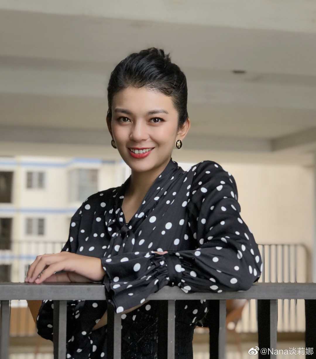 谈莉娜的内衣_谈莉娜性感内衣(3)
