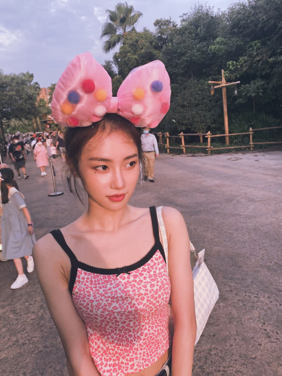 黄雨晴-doki@腾讯视频:超全的黄雨晴资讯,视频,粉丝,直播,活动集合